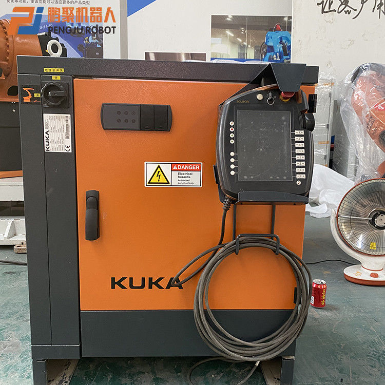 Kuka KR60 Automatic Six Axis Loading And Unloading Robot Arm Extension 2033mm Load 60kg