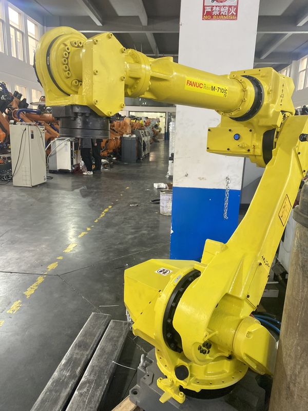 Used FANUC M-710iC/70 Robot 6 Axes For Ground Installation