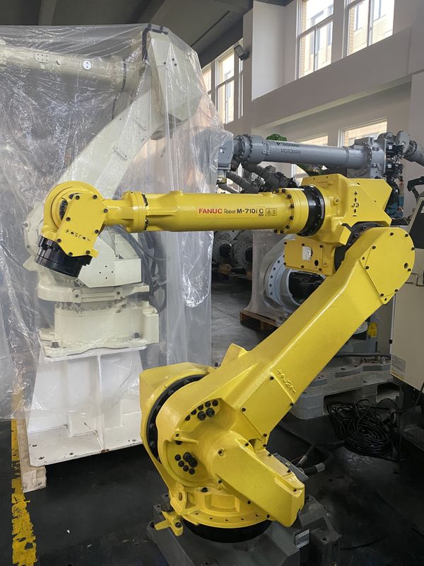 Used FANUC M-710iC/70 Robot 6 Axes For Ground Installation