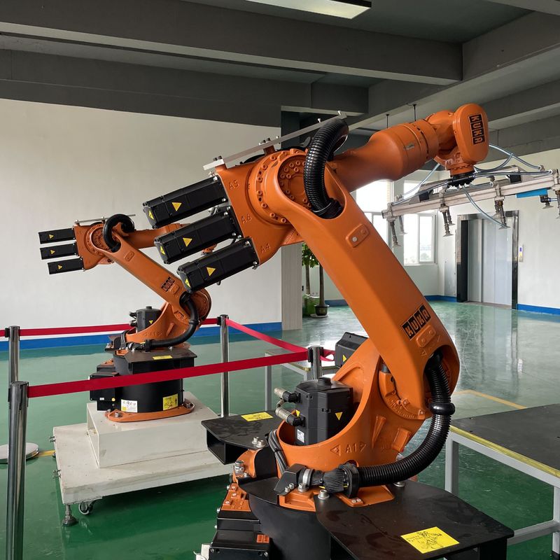 1611mm Reach Palletizing Robot Floor Mounted Automation Equipment, Flux Cored Welding Robots, Machine Loading Robots