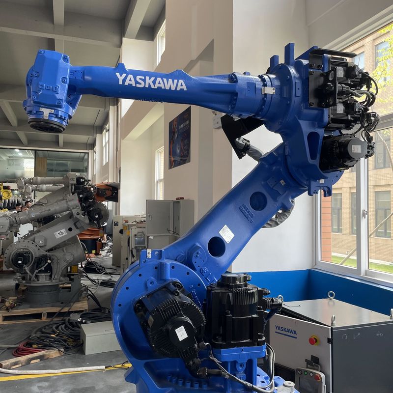 Used YASKAWA Robots Articulated Robot Arm Structure For Arc Welding , Press Tending , Handling Parts