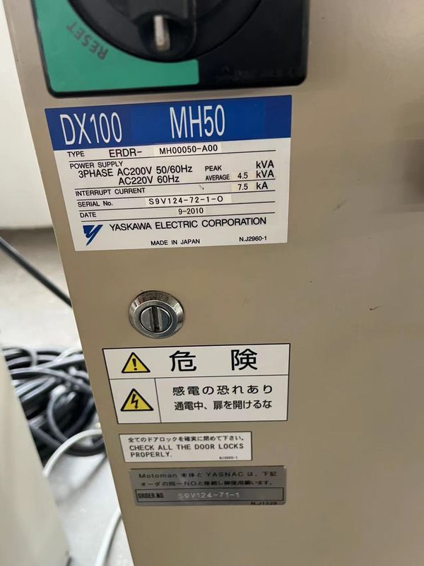 MH50 Used YASKAWA Robots ±0.07mm Repeatability for Mate­rial Removal And Cutting