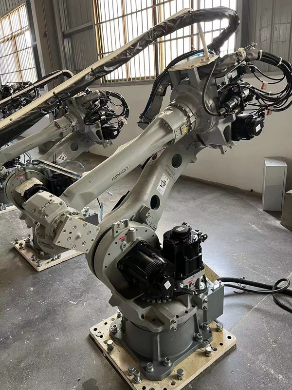 MH50 Used YASKAWA Robots ±0.07mm Repeatability for Mate­rial Removal And Cutting