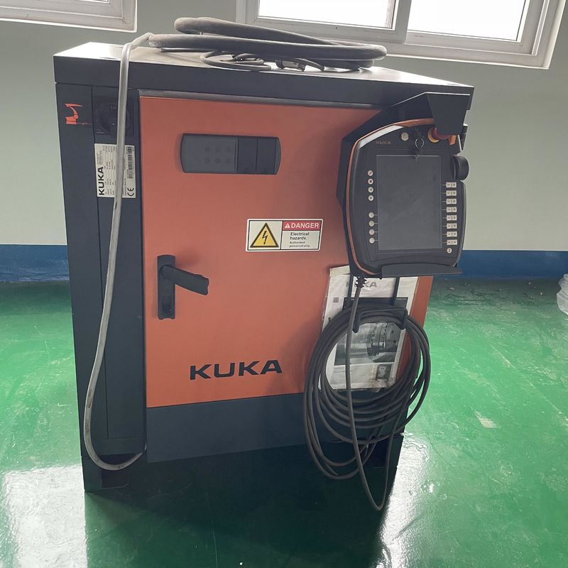 KUKA Kr16 Arc Welding Robot With XP Controller Loading And Unloading Of Parts Handling Of Parts Industrial Robot Arm