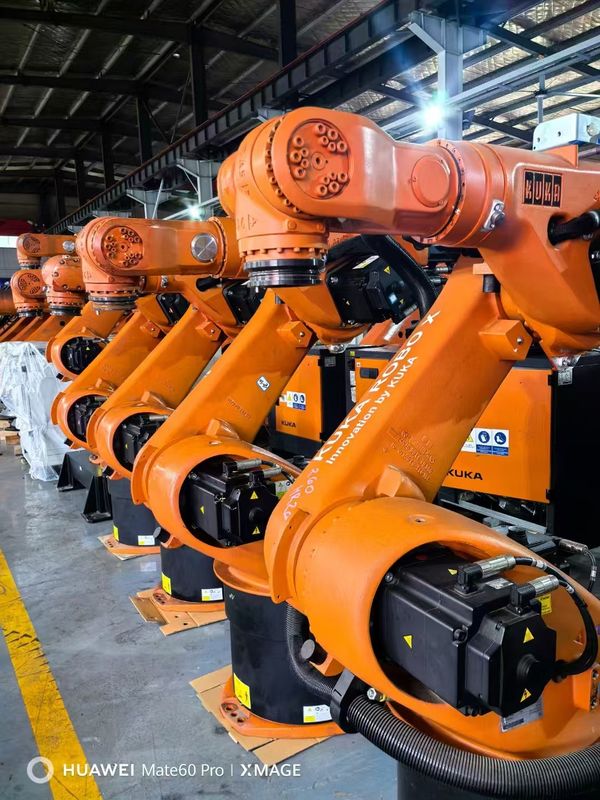 KRC4 Controller Included Used KUKA Robots KR60-3 60kg Payload 2033mm Reach for Loading Handling Cutting and Assembly