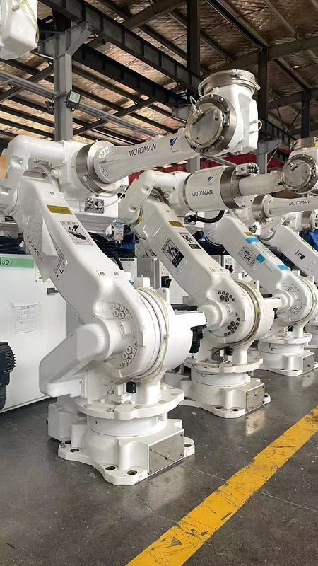 2061mm Reach CR50 XRC 50kg Payload Motoman Arc Welding Robot for Press Tending and Loading/Unloading of Parts