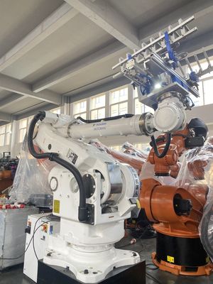 Second Hand Yaskawa CR165 Handling And Palletizing Robot Multifunctional Six Axis