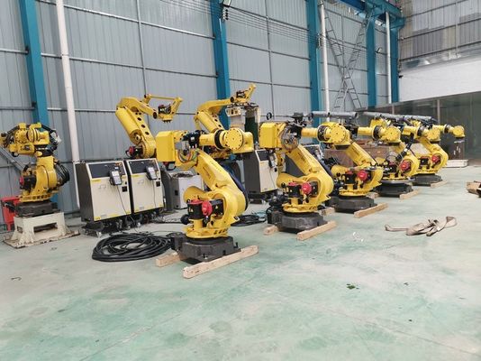 FANUC Arc Welding Robot 165Kg Payload RJ3iB Controller For Loading And Unloading